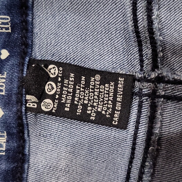 Rewash Jeans - Picture 8 of 10